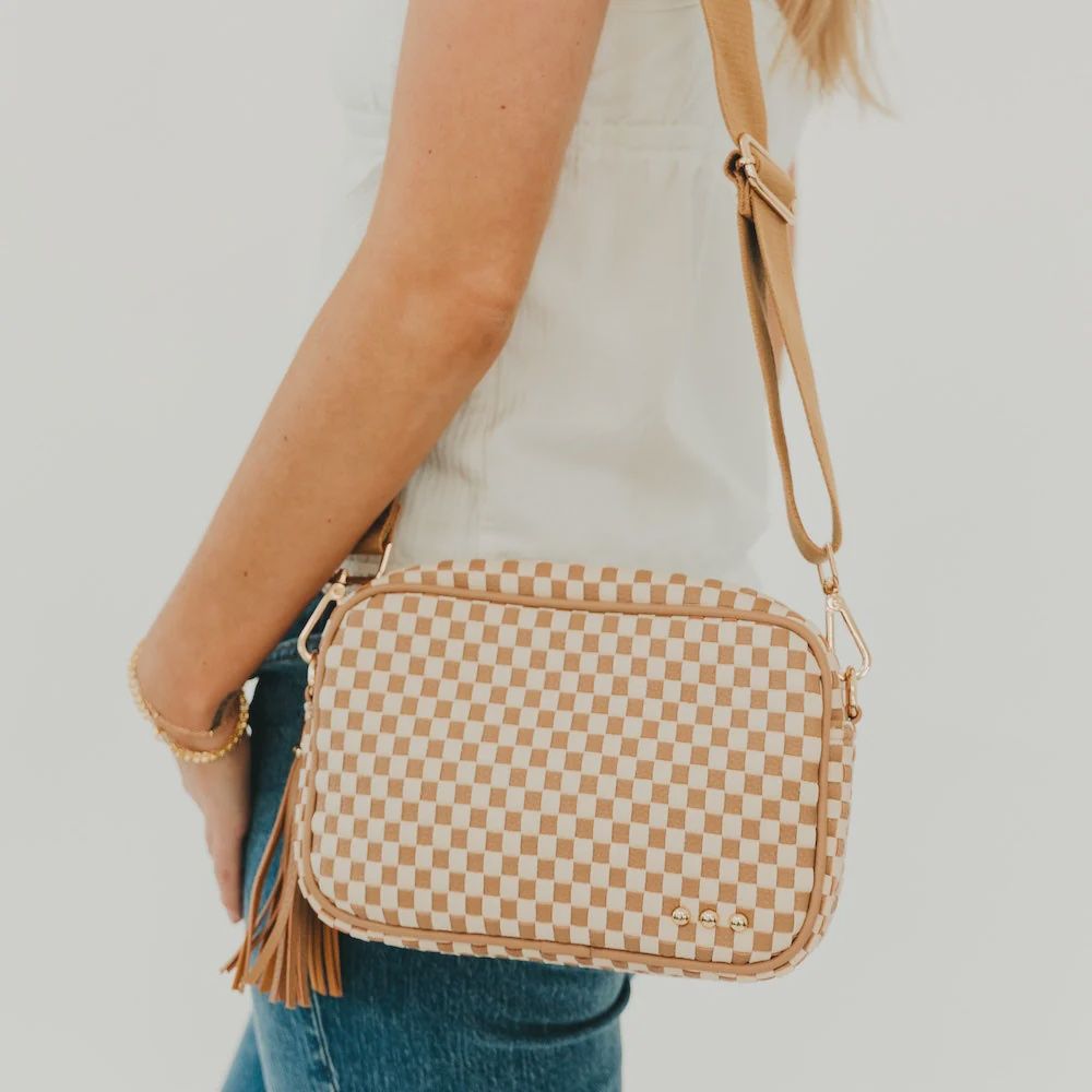 WOVEN WILLOW CAMERA CROSSBODY BAG