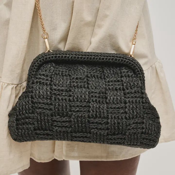 Annie Clutch, COLOR: BLACK