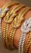 Small Love Knot Gold