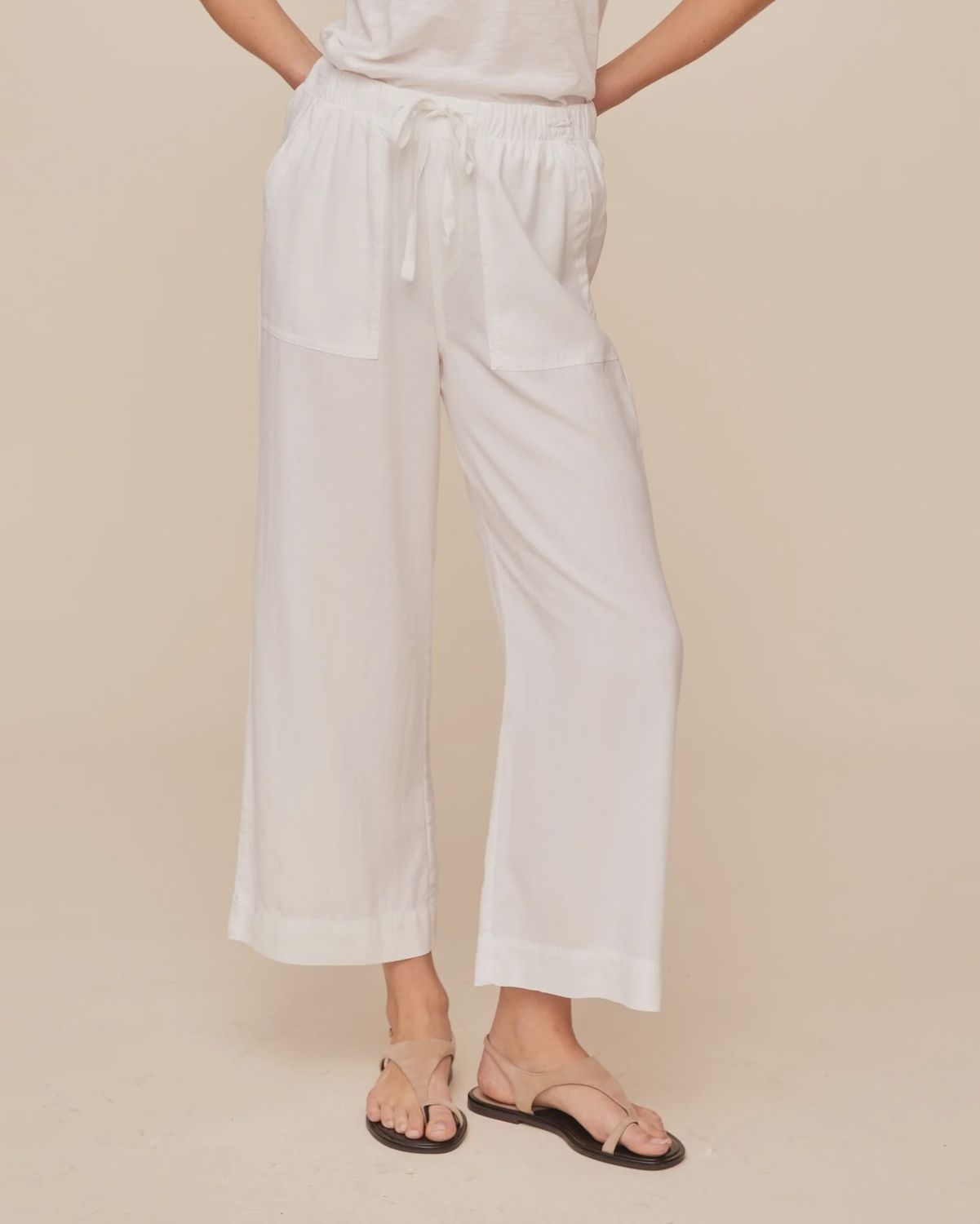Easy Pocket Wide Leg Crop