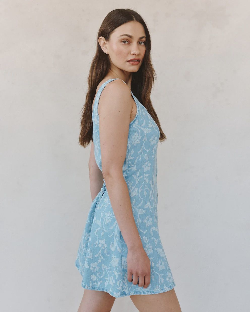 Sleeveless Button Front Fitted Dress