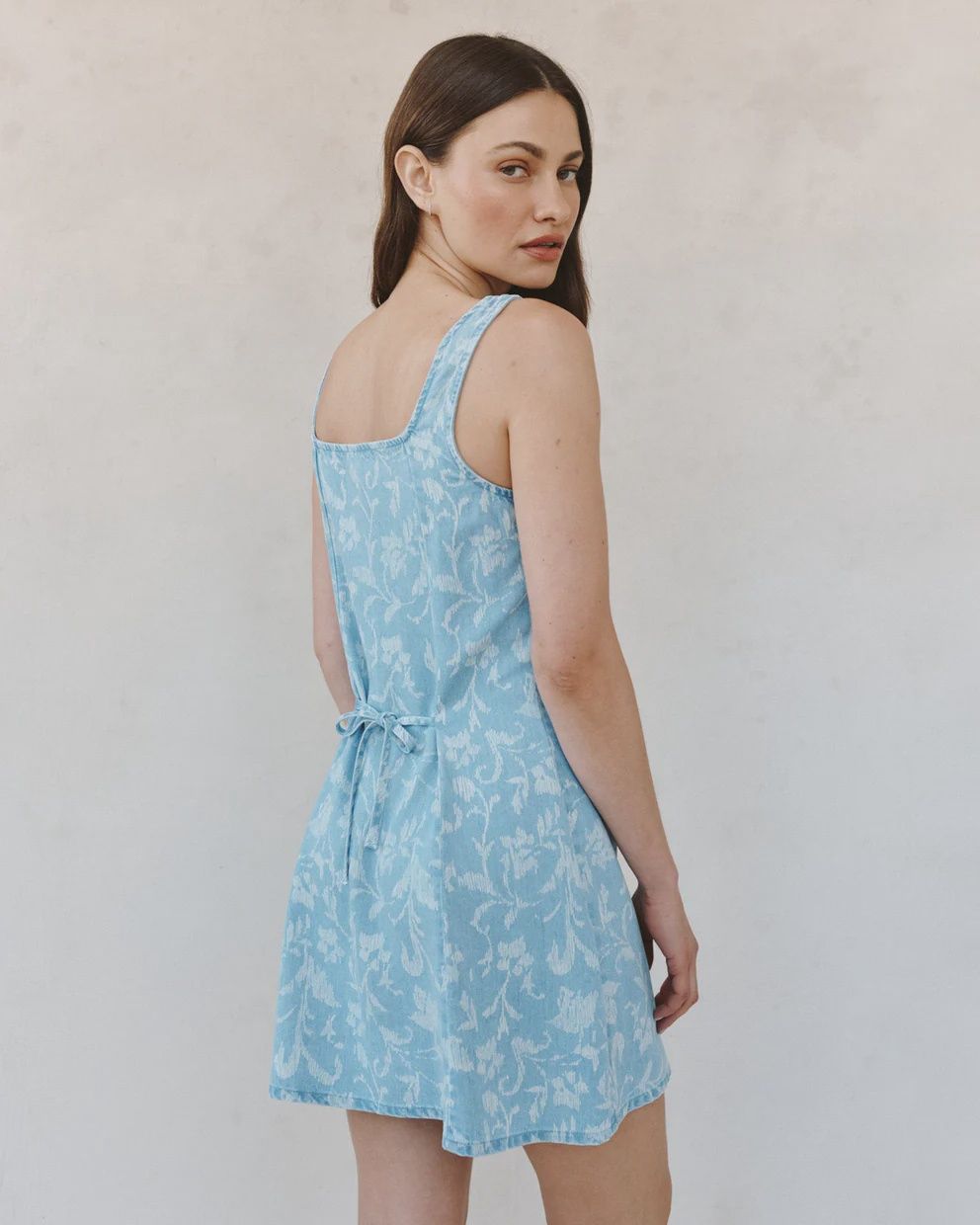 Sleeveless Button Front Fitted Dress