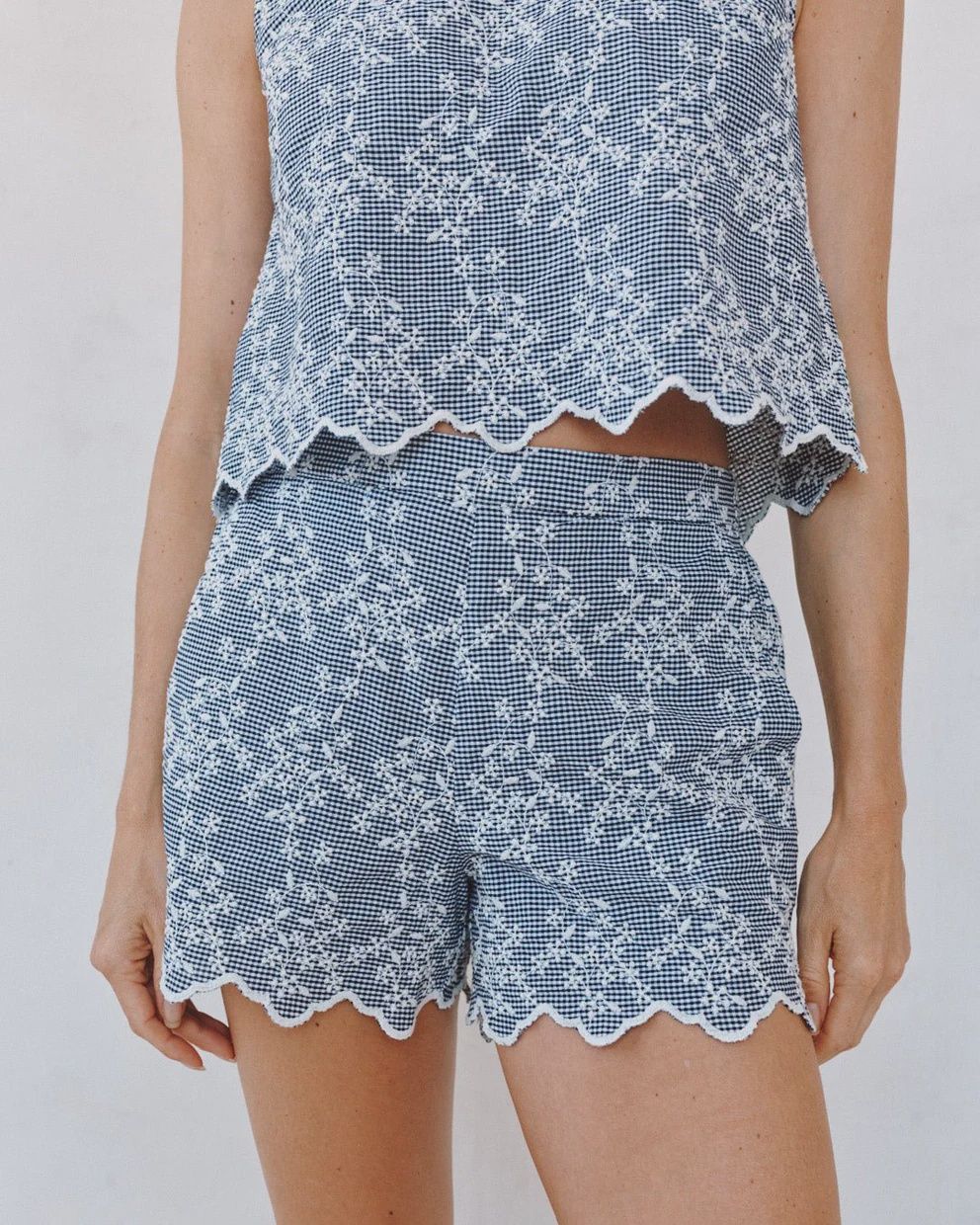 Scallop Border Catalina Short, COLOR: Floral Gingham, Size: XS