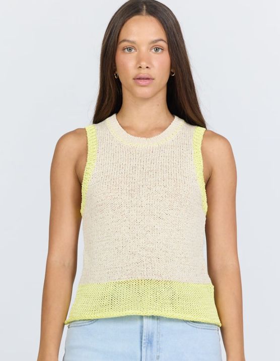 Bayla Top