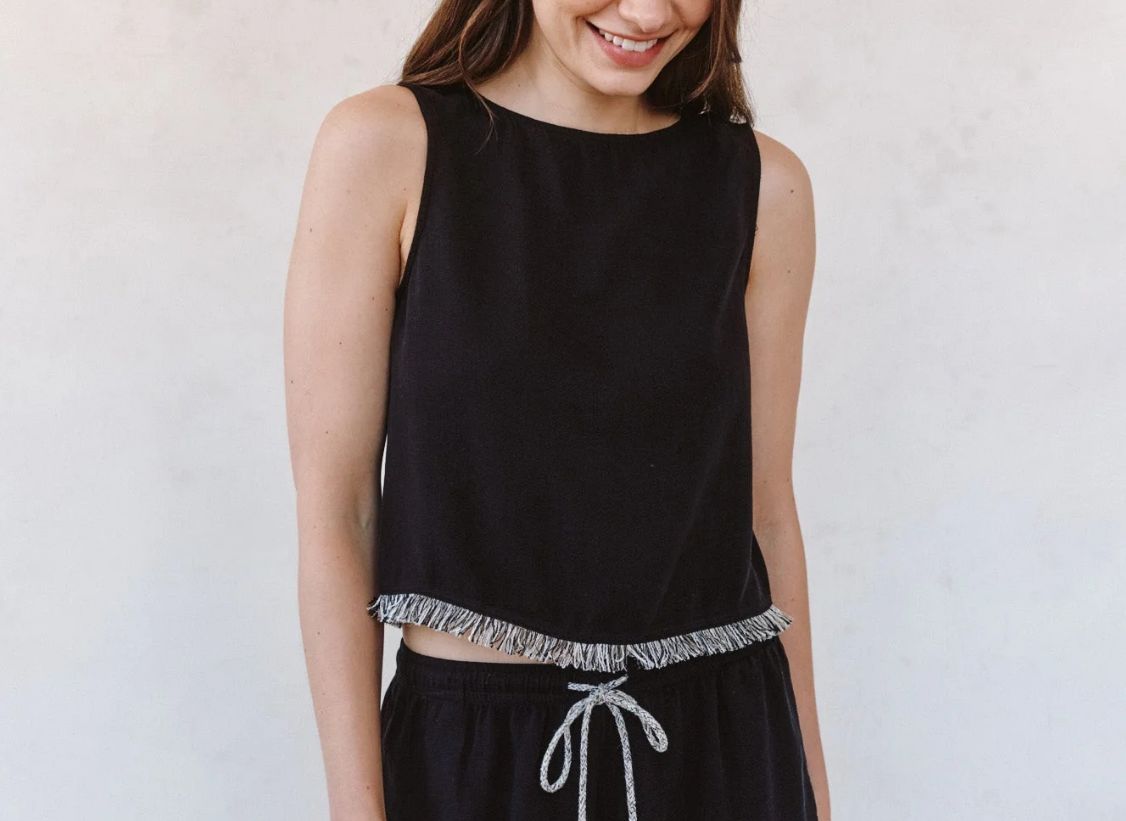 Sleeveless Fray Tank, COLOR: Black, Size: XS