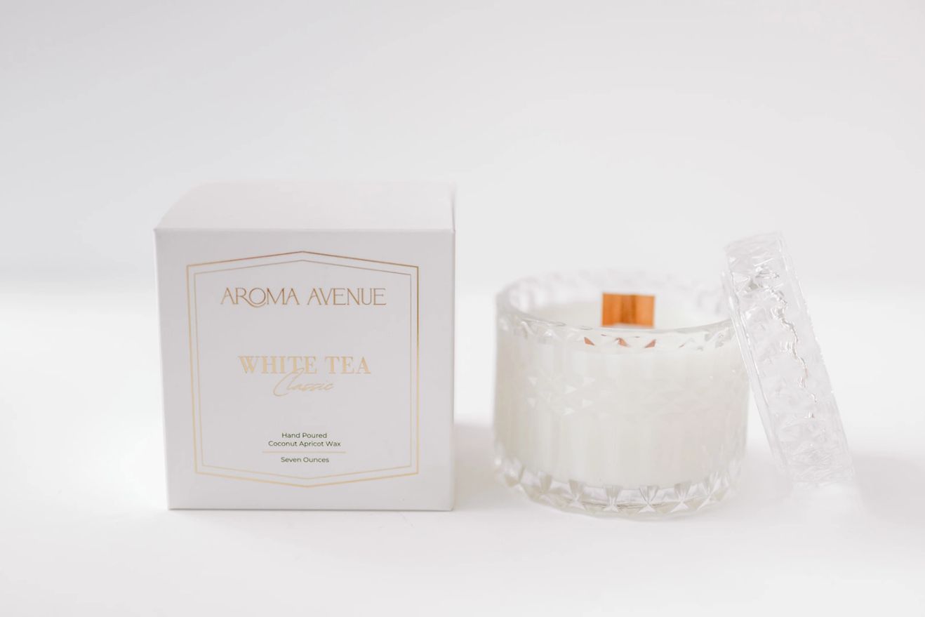 Aroma Avenue Candles