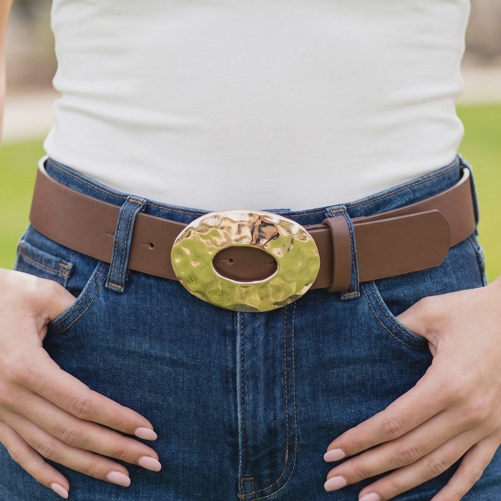 Oval Hammered Buckle Belt, COLOR: Brown