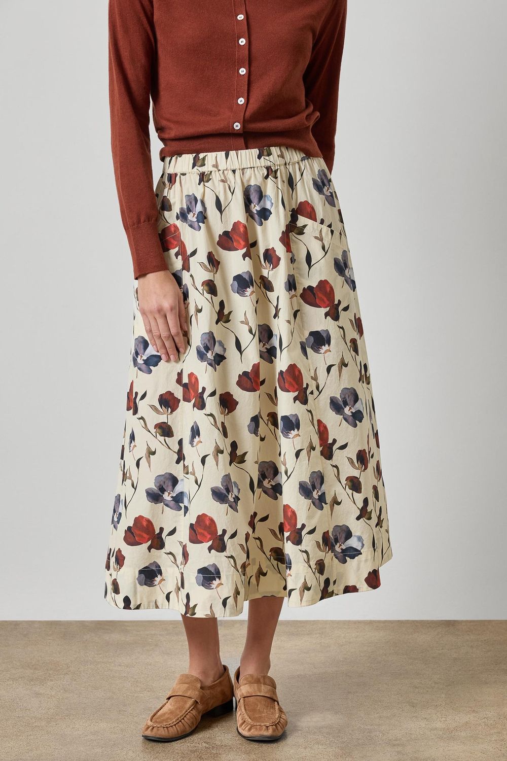 Elastic Waist Paneled Skirt