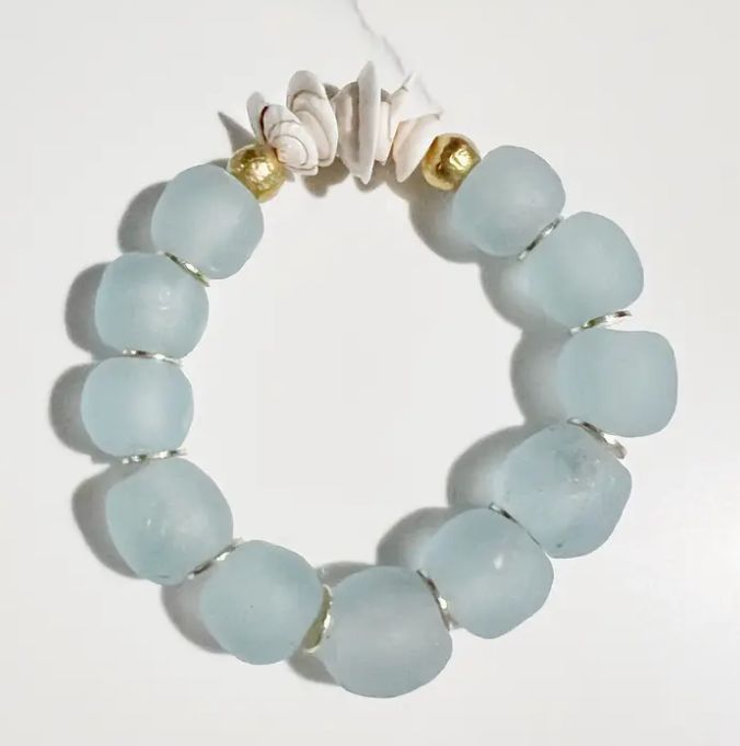 Natural Shell &amp; Recycled Glass Bead Stretch Bracelet Blue
