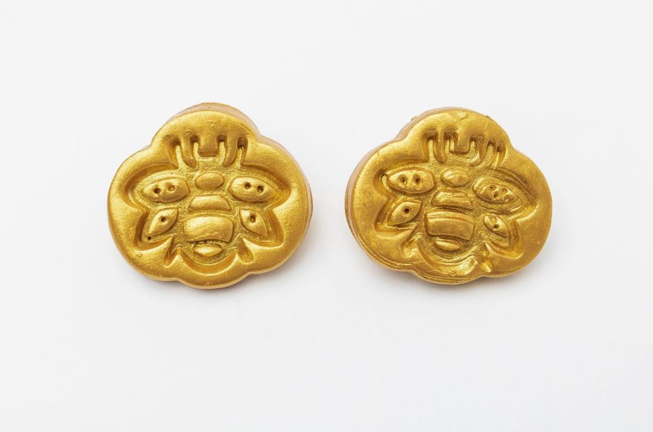 Bee Studs