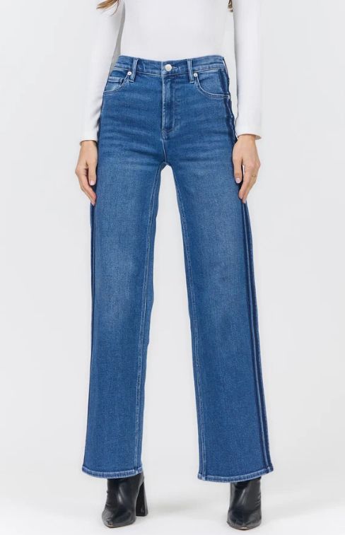 Margot Straight Leg Jean, COLOR: Drifting, Size: 25
