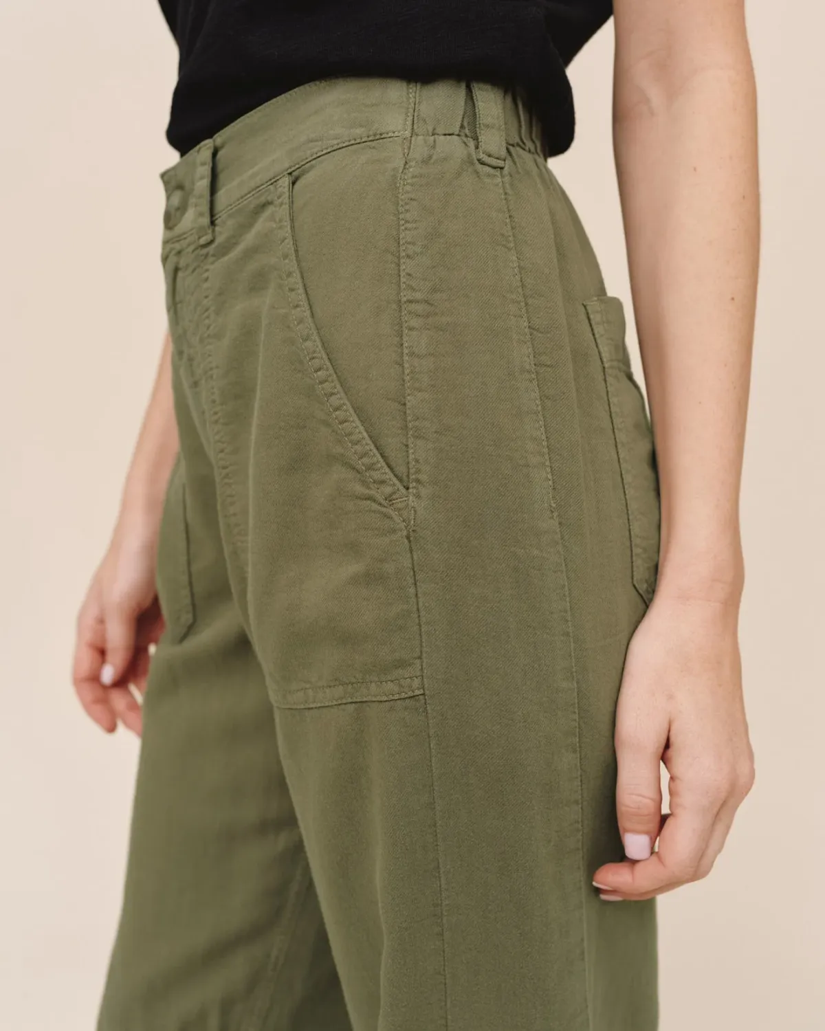 Porkchop Darted Knee Pant