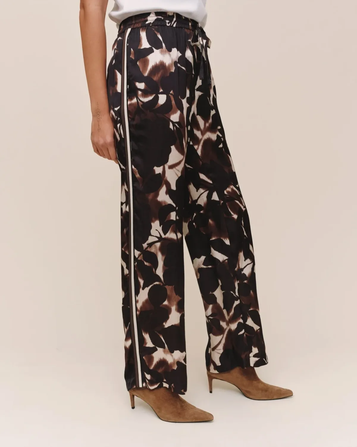 Dressed Up Track Pant w/Stripe, COLOR: Shadow Floral, Size: XS