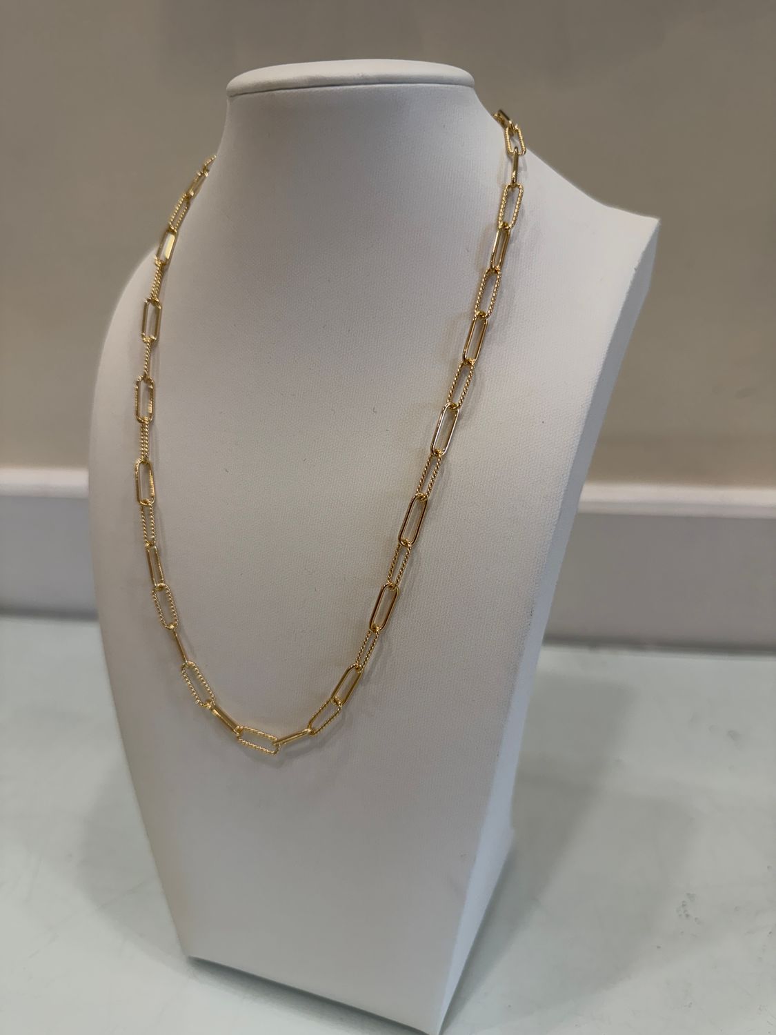 Corrogated Paperclip Necklace