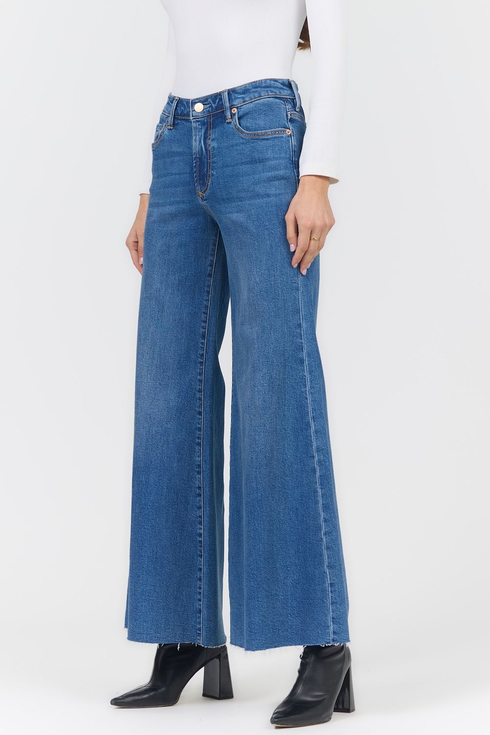 Hendrix Jean, COLOR: Sobrance, Size: 25