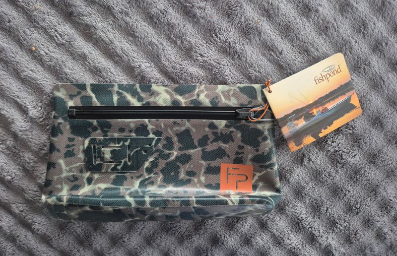 Fishpond Thunderhead pouch