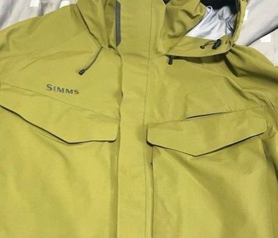 Kurtki i bezrękawniki