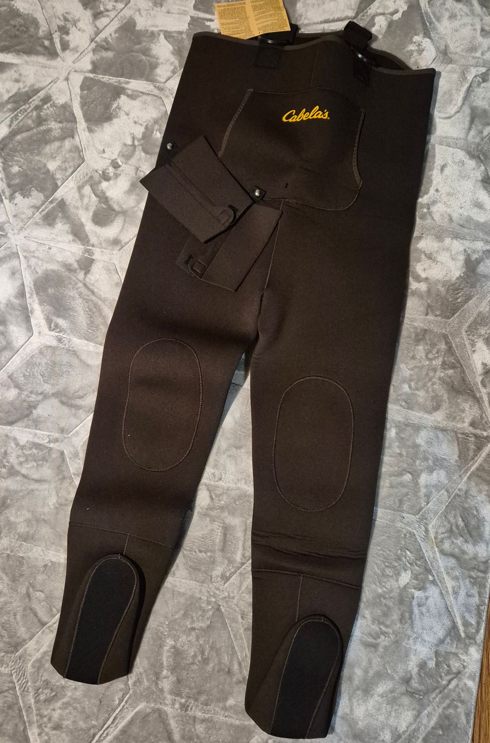 Wodery Neoprenowe Cabelas 5mm Medium Short