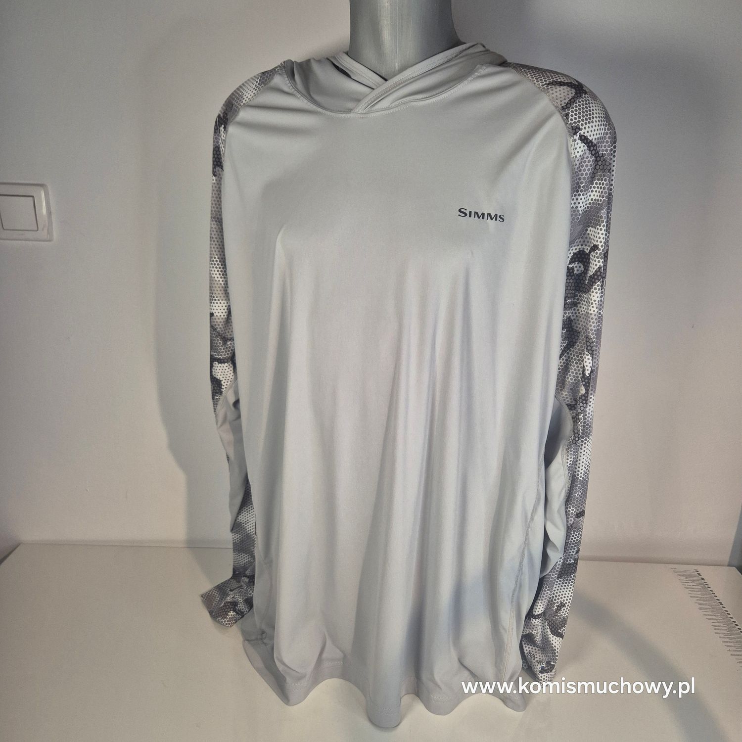 Bluza Simms Solarflex w rozmiarze 3XL.