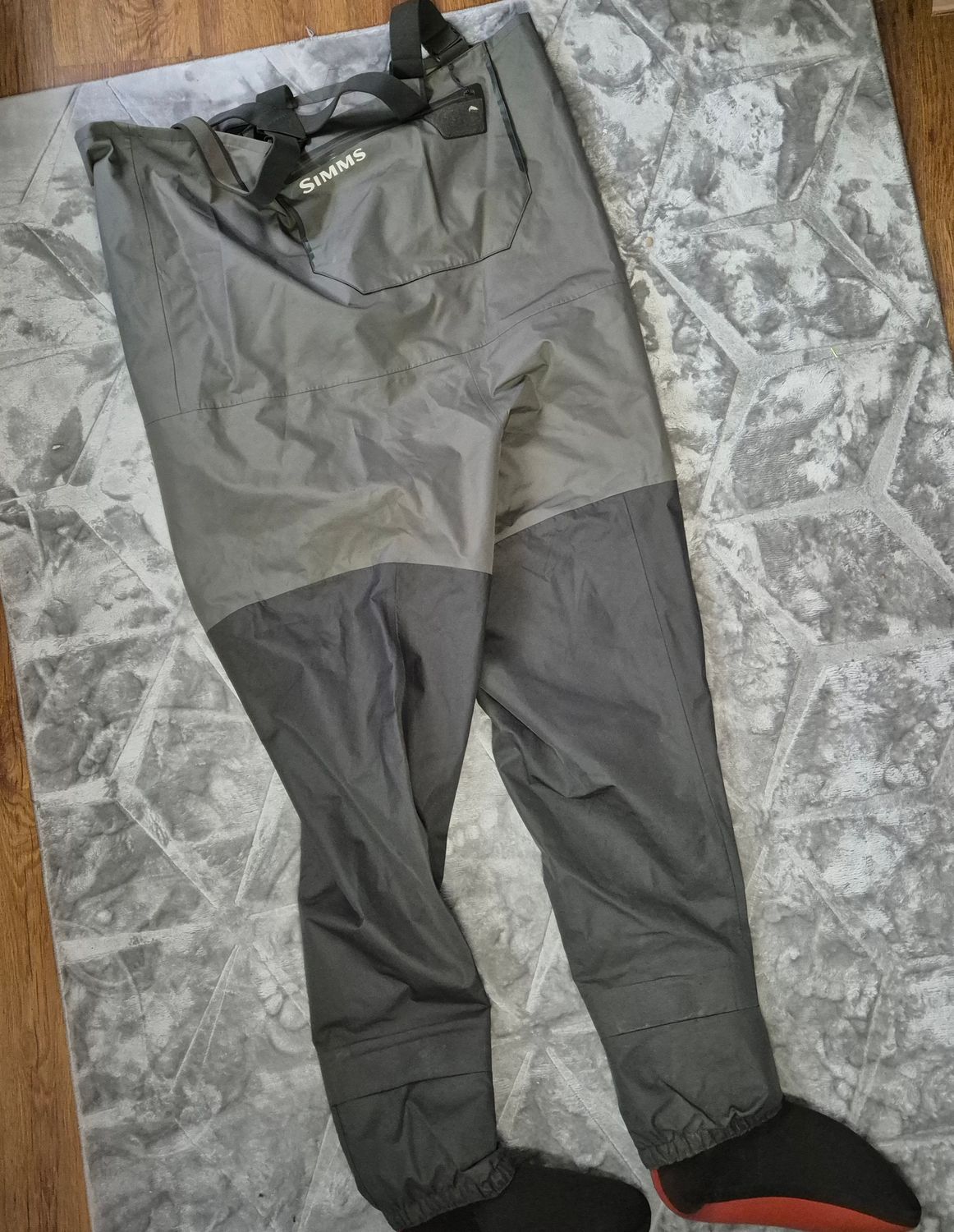 Wodery Simms Tributary rozmiar XL