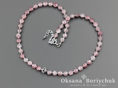 Намисто "Пелюстки півонії"