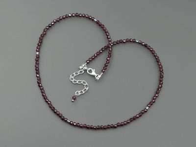 Намисто &quot;Гранатова крапля&quot;