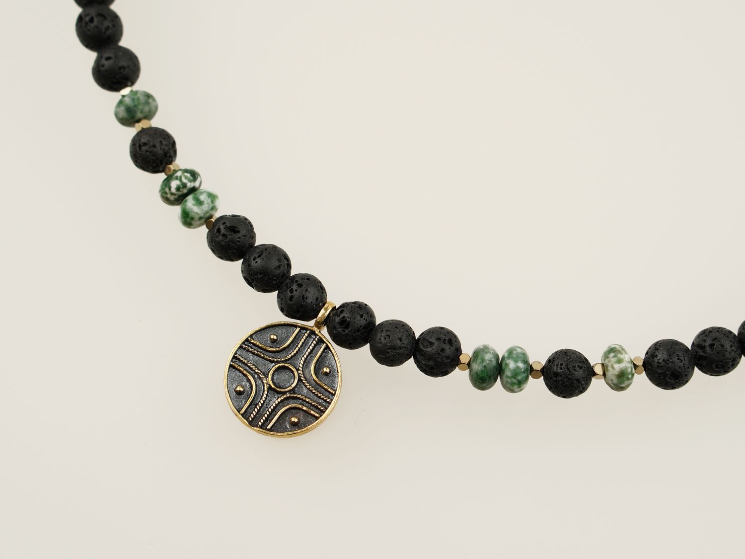 Намисто &quot;Тиша гір&quot;