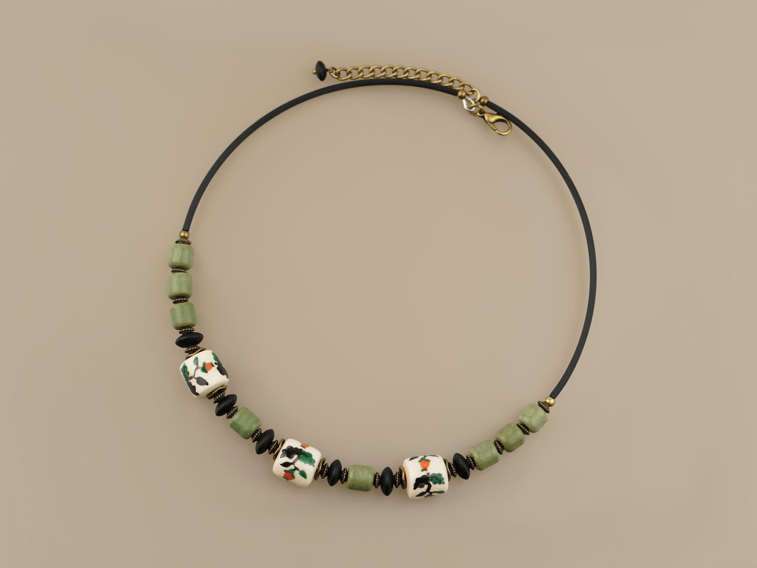 Чокер &quot;Зелена долина&quot;