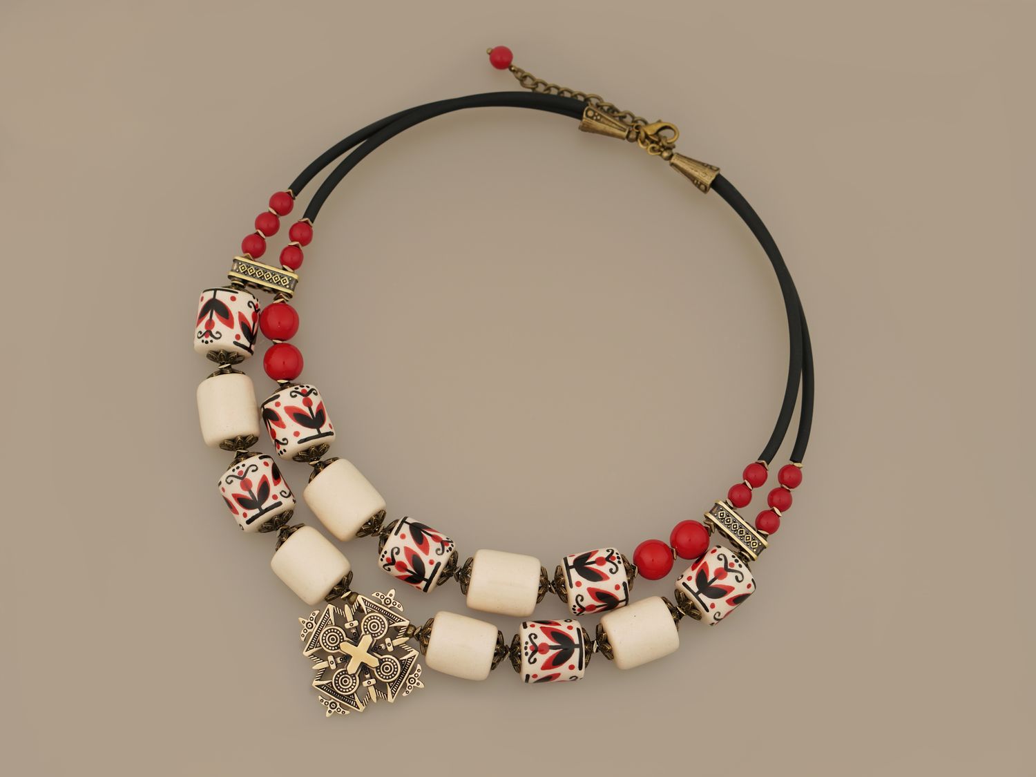 Чокер "Квітка-ягода"