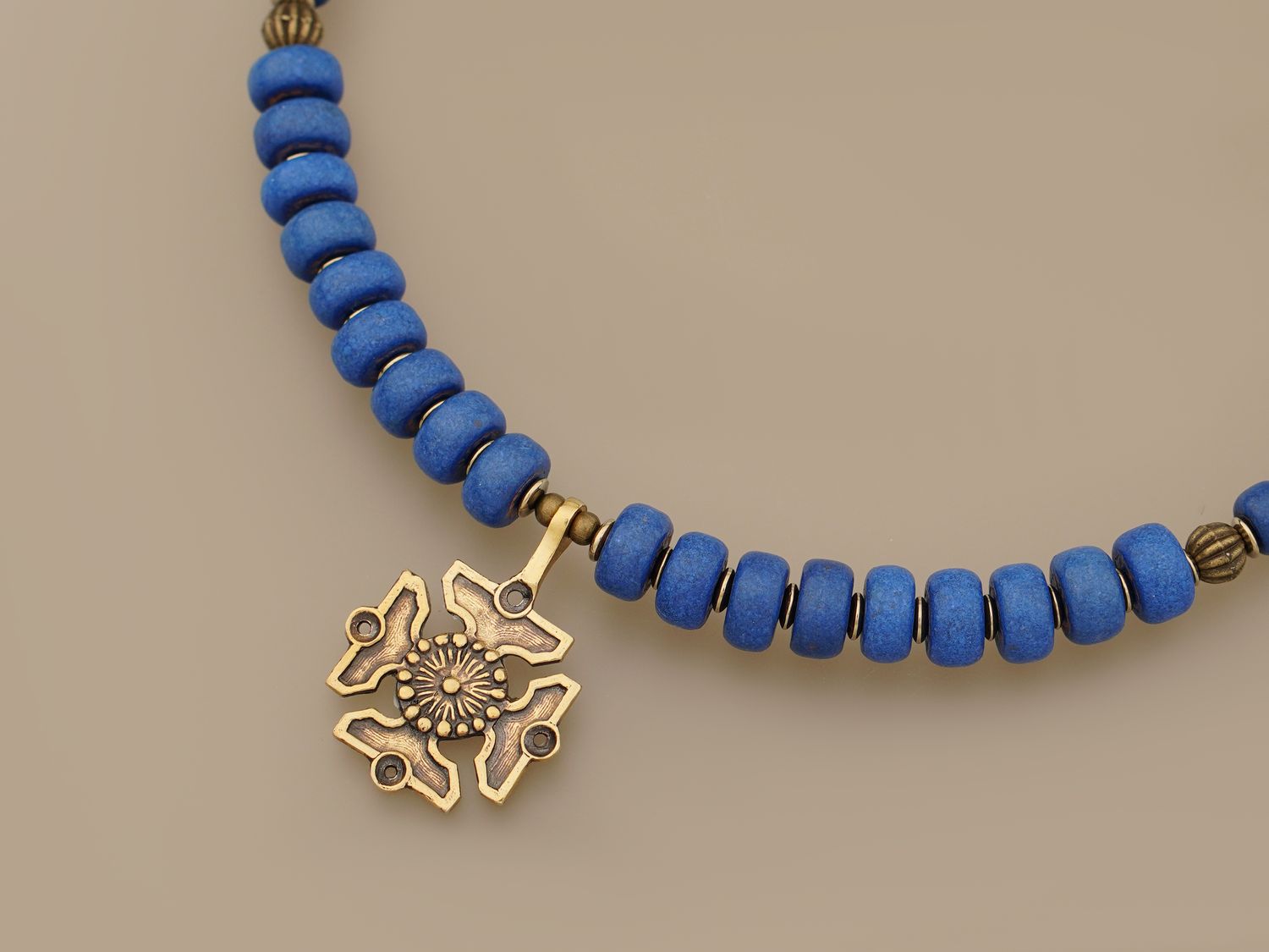 Чокер "Небесна синь"