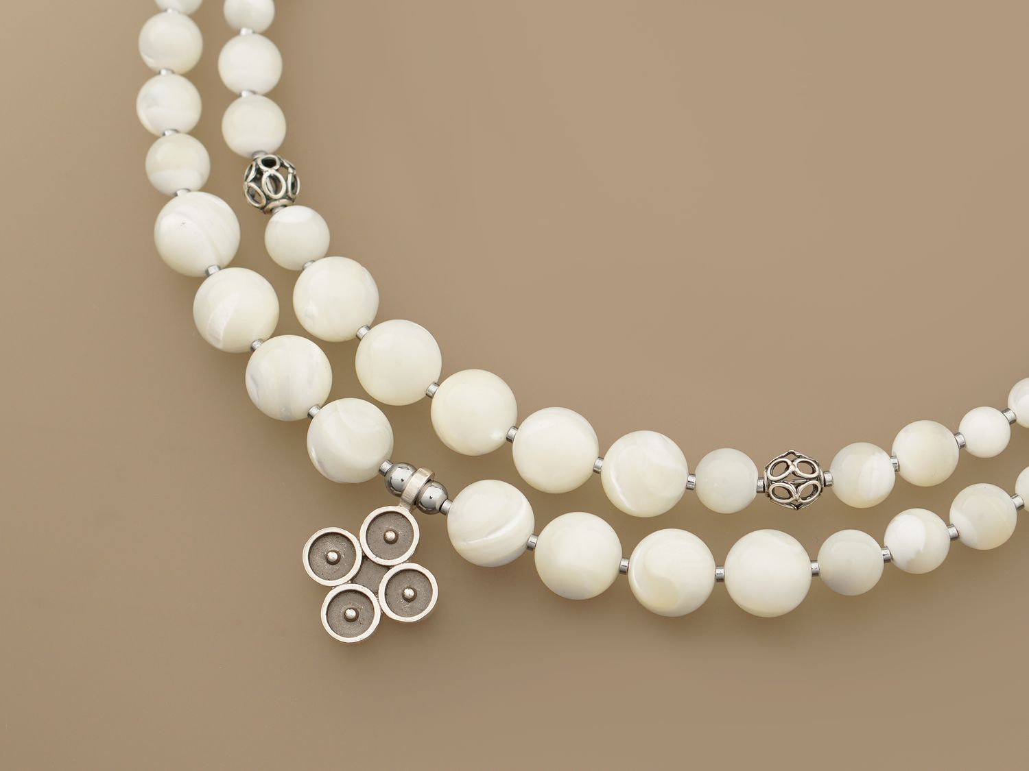 Чокер "Тиха конвалія"