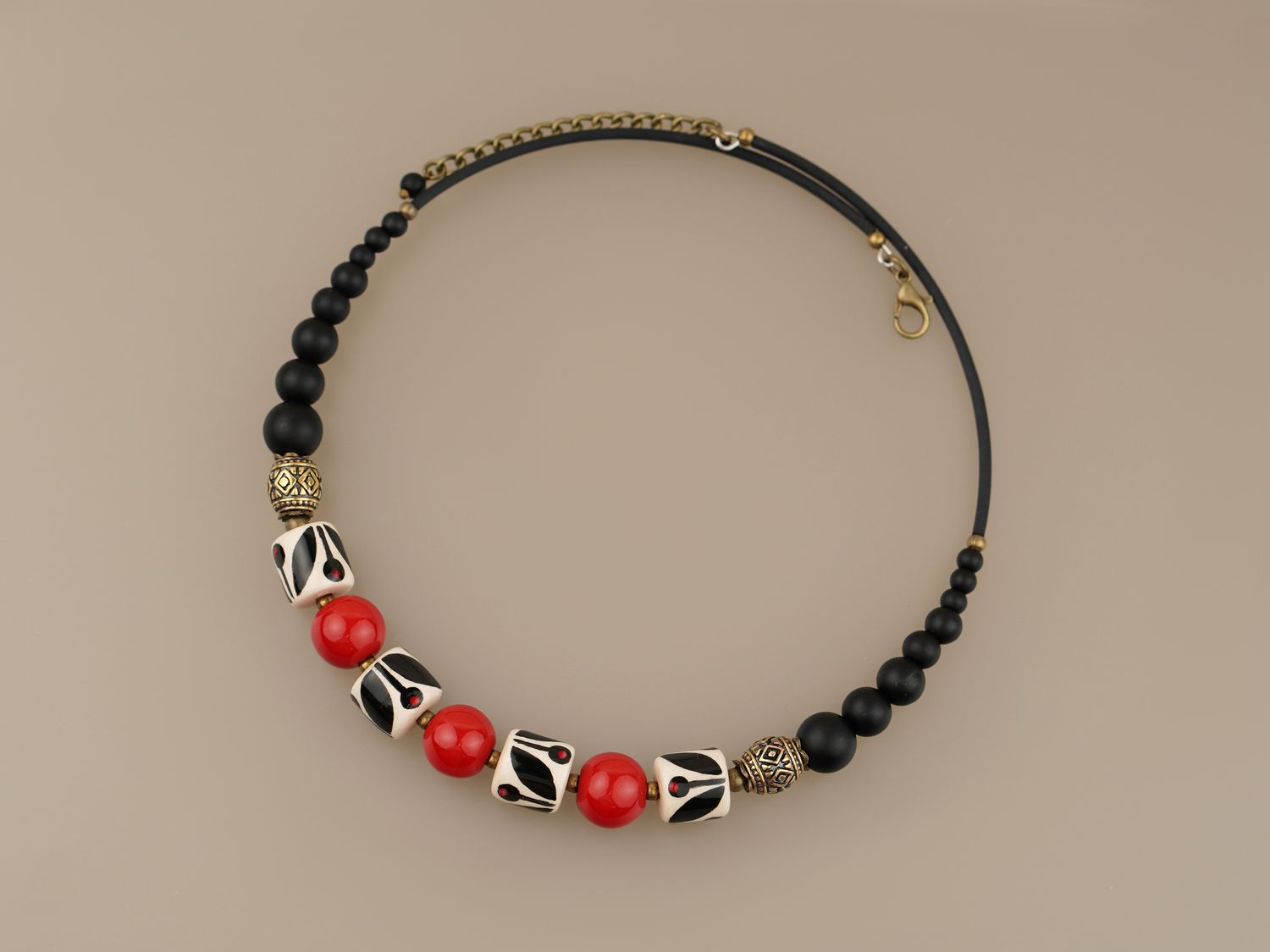 Чокер "Нова радість"