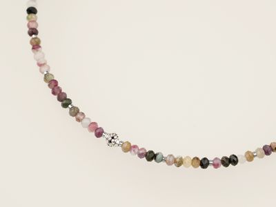 Чокер "Розмаїття пелюсток"