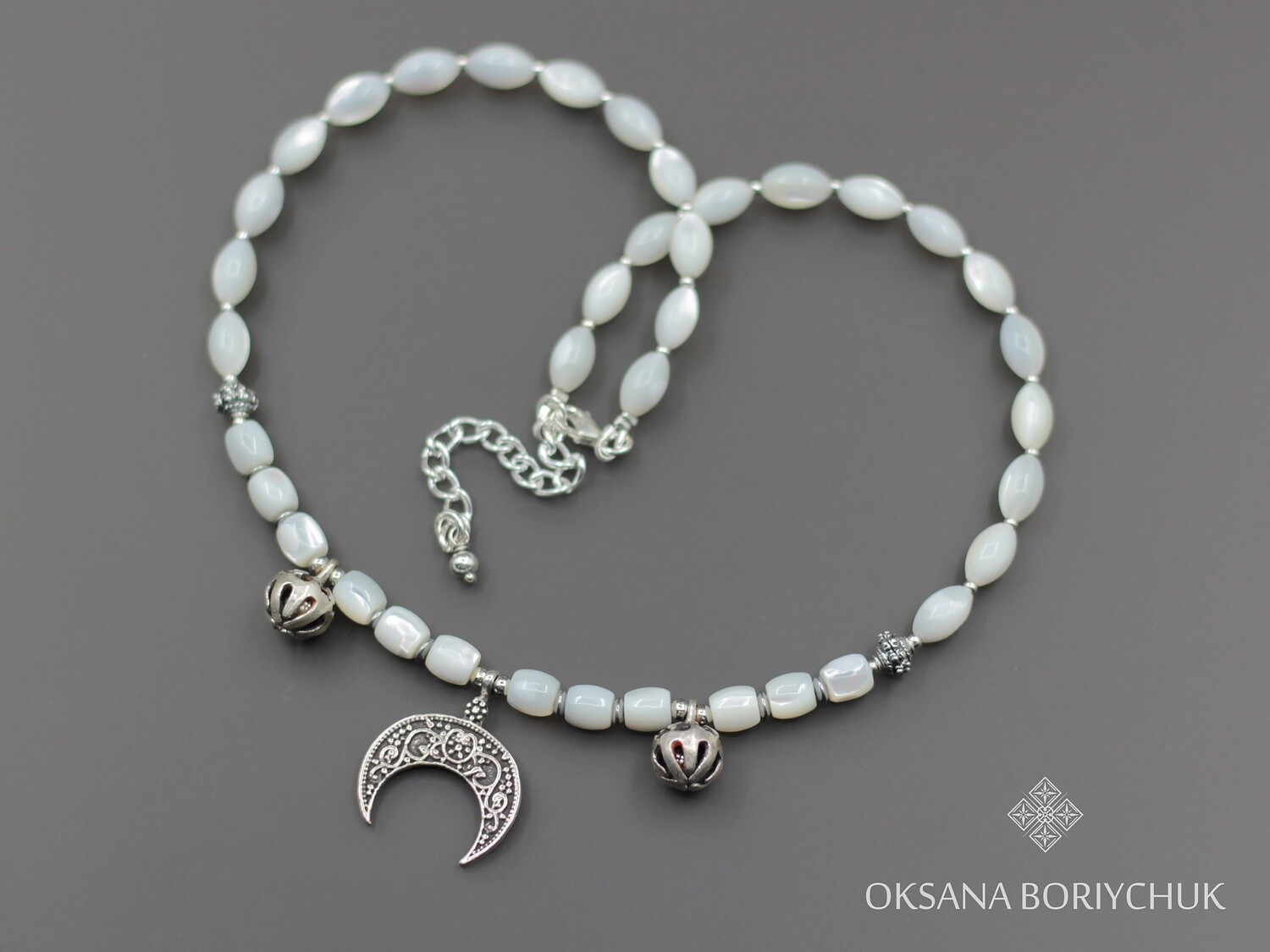 Намисто "Молодий місяць"