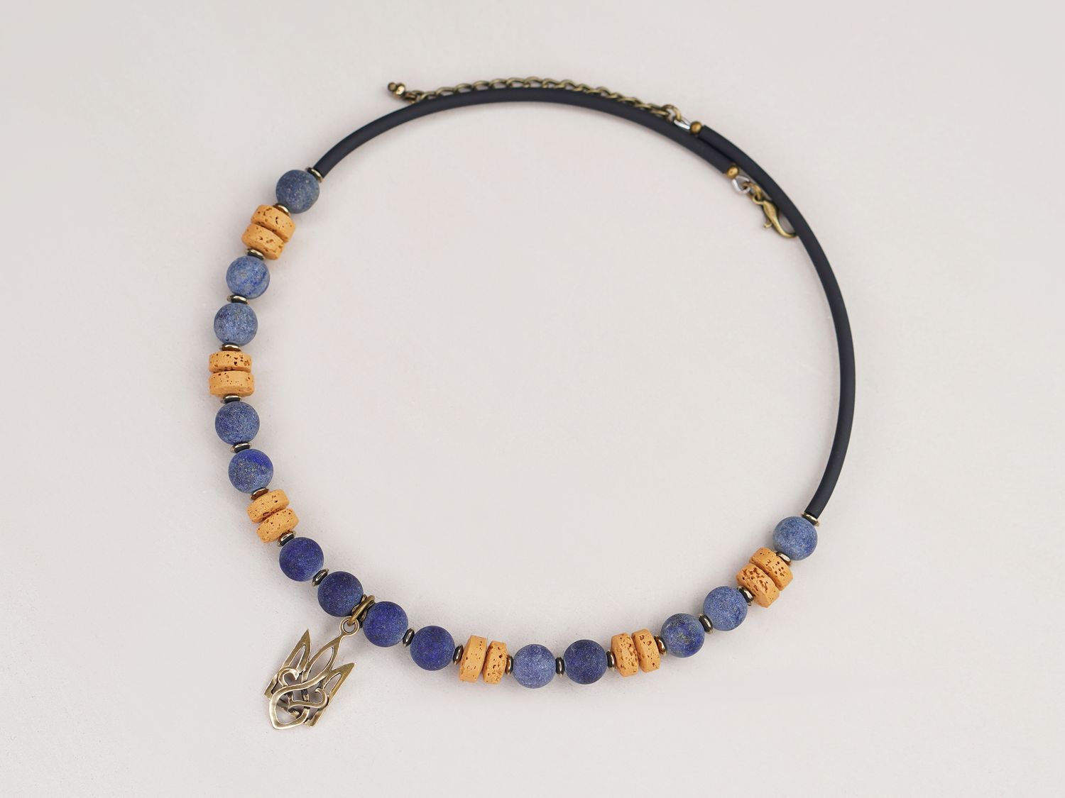 Чокер "Мотив єдності"