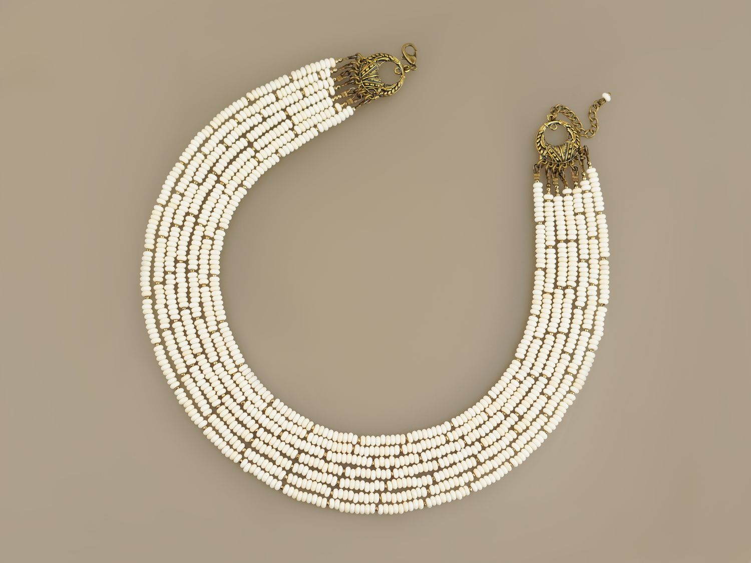 Намисто "Засніжене диво"