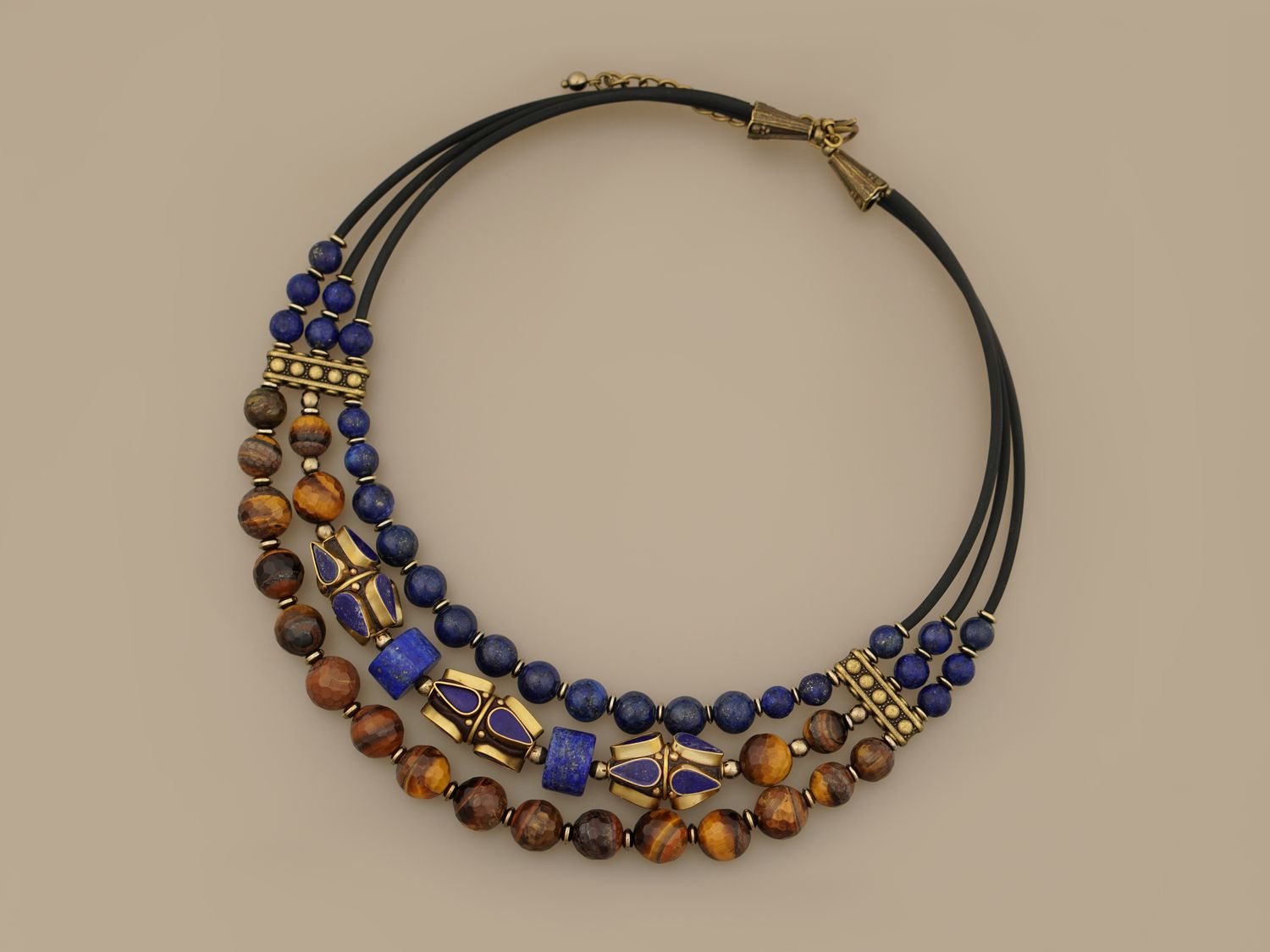 Чокер "Сила землі"