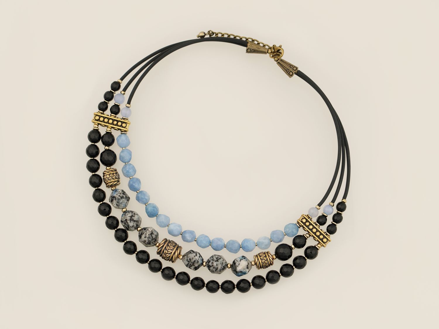 Чокер "Тиха сила"