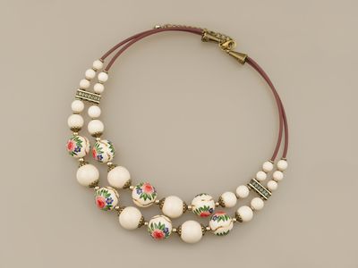 Чокер "Святкова квітка"