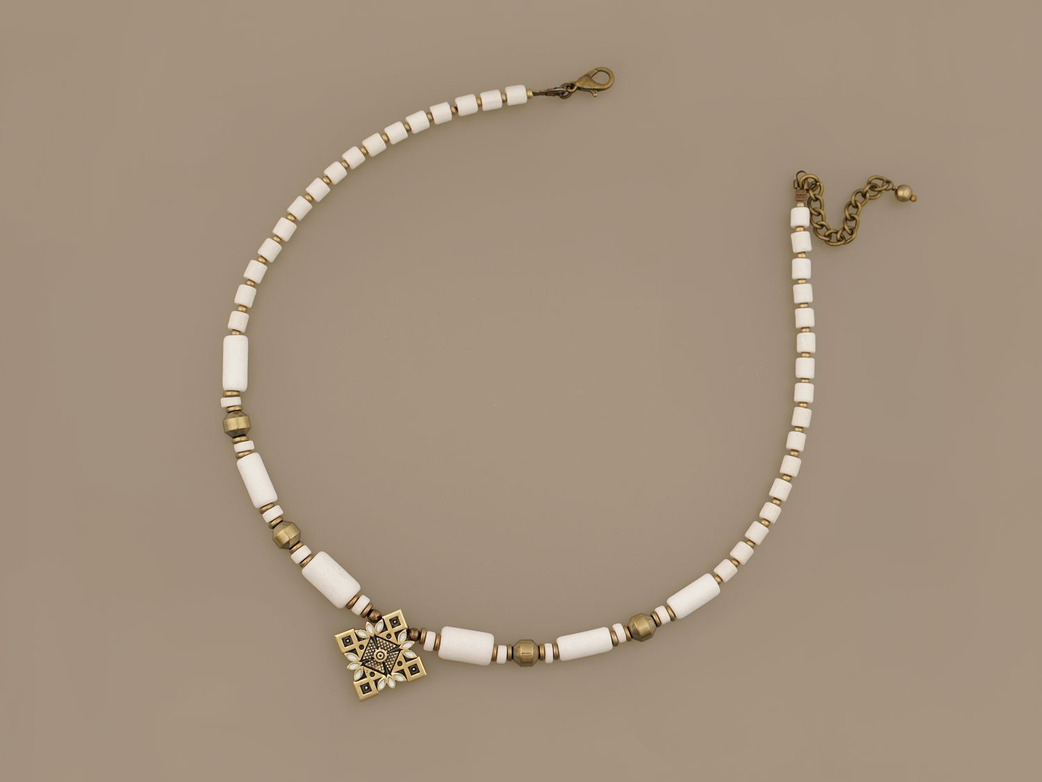 Намисто "Колиска весни"