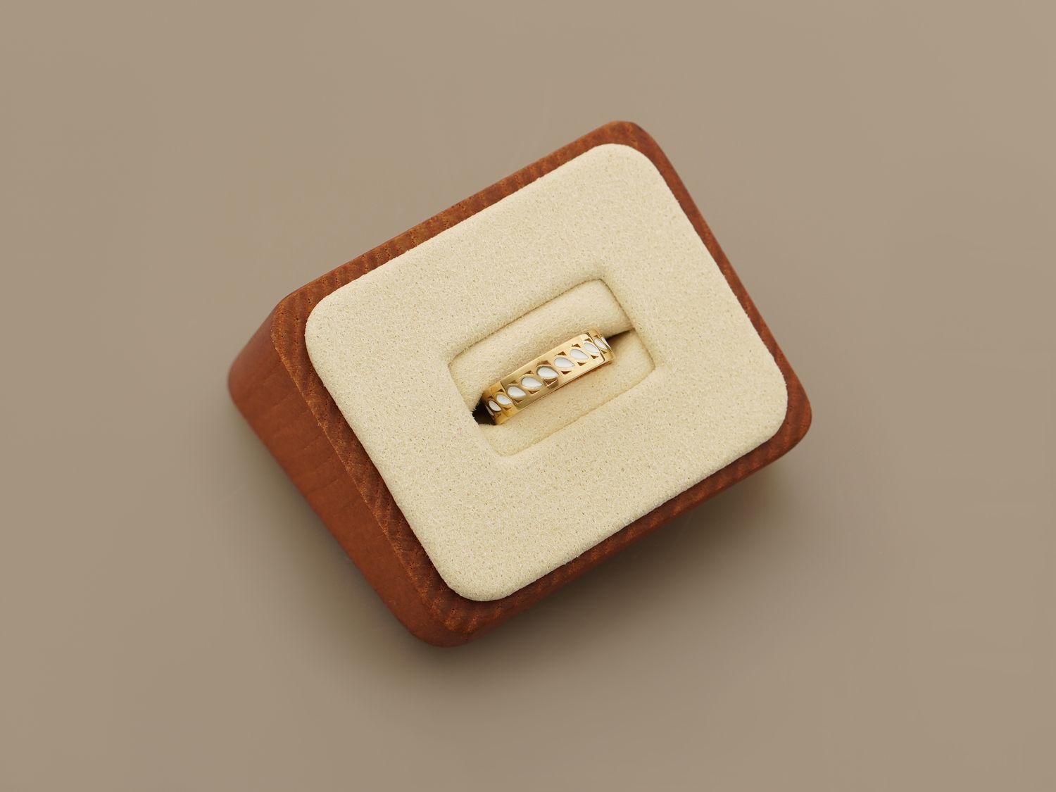 Перстень "Жива лоза"