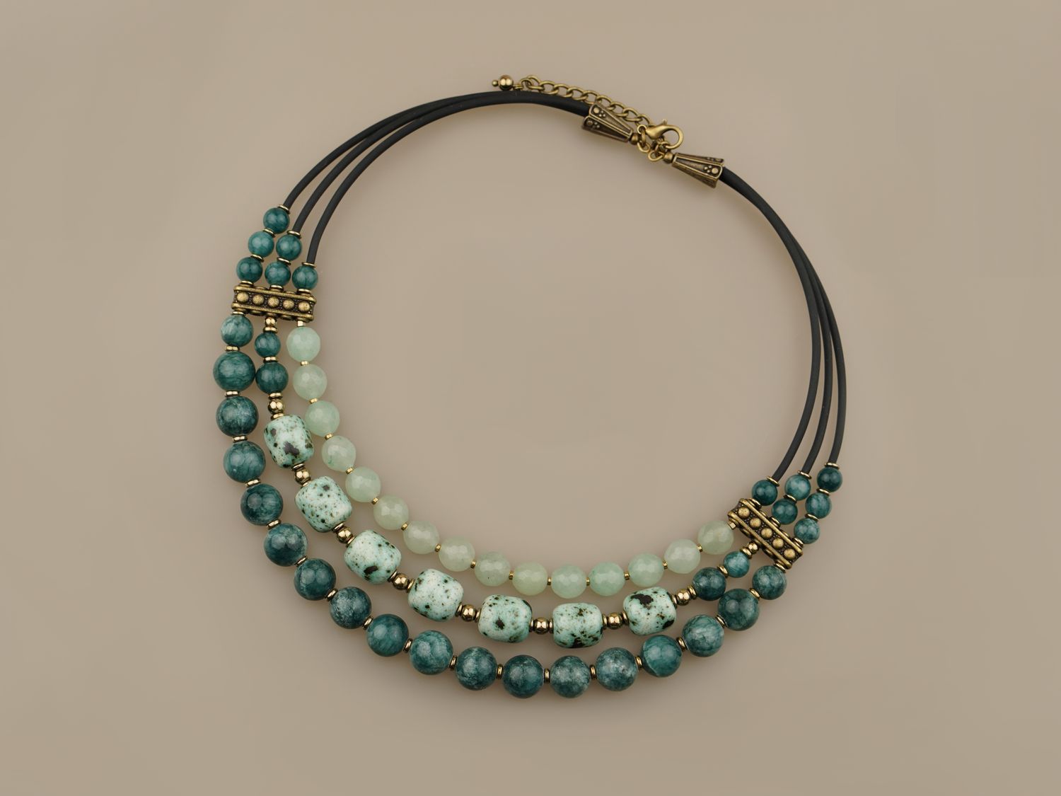 Чокер "Тиша озер"