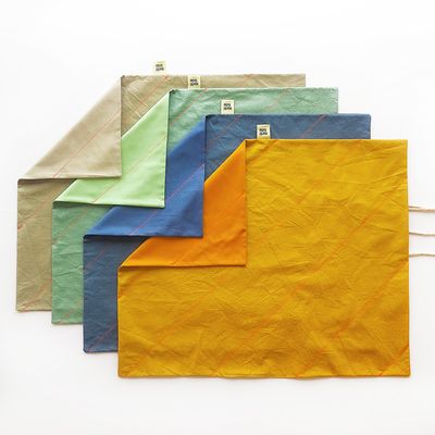 Farben: beige/ mint / blau/ curry