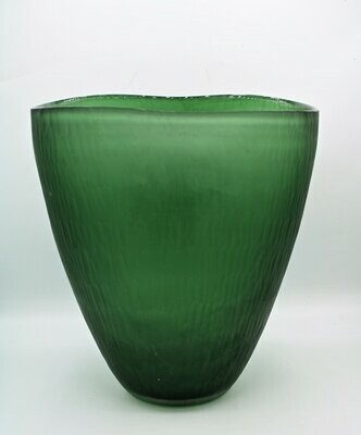 Carved Glass Vase Oval "Flaschengrün"