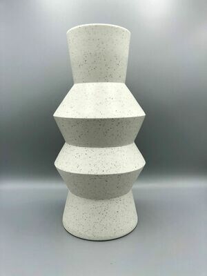 Handgemachte Vase von HK Living (Cremeweiß / ANGULAR) M