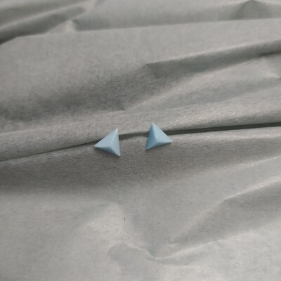 Kolczyki, trójkąty, miętowe