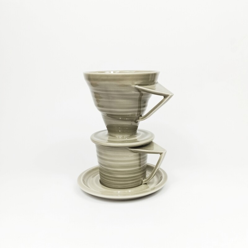 Zestaw zaparzacz przelewowy SWIRL + Filiżanka RUBATO, szare