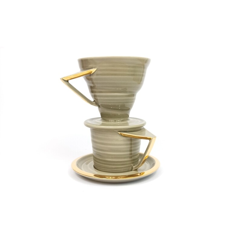 Zestaw zaparzacz przelewowy SWIRL + Filiżanka RUBATO, szare, ręcznie malowane złotem 
