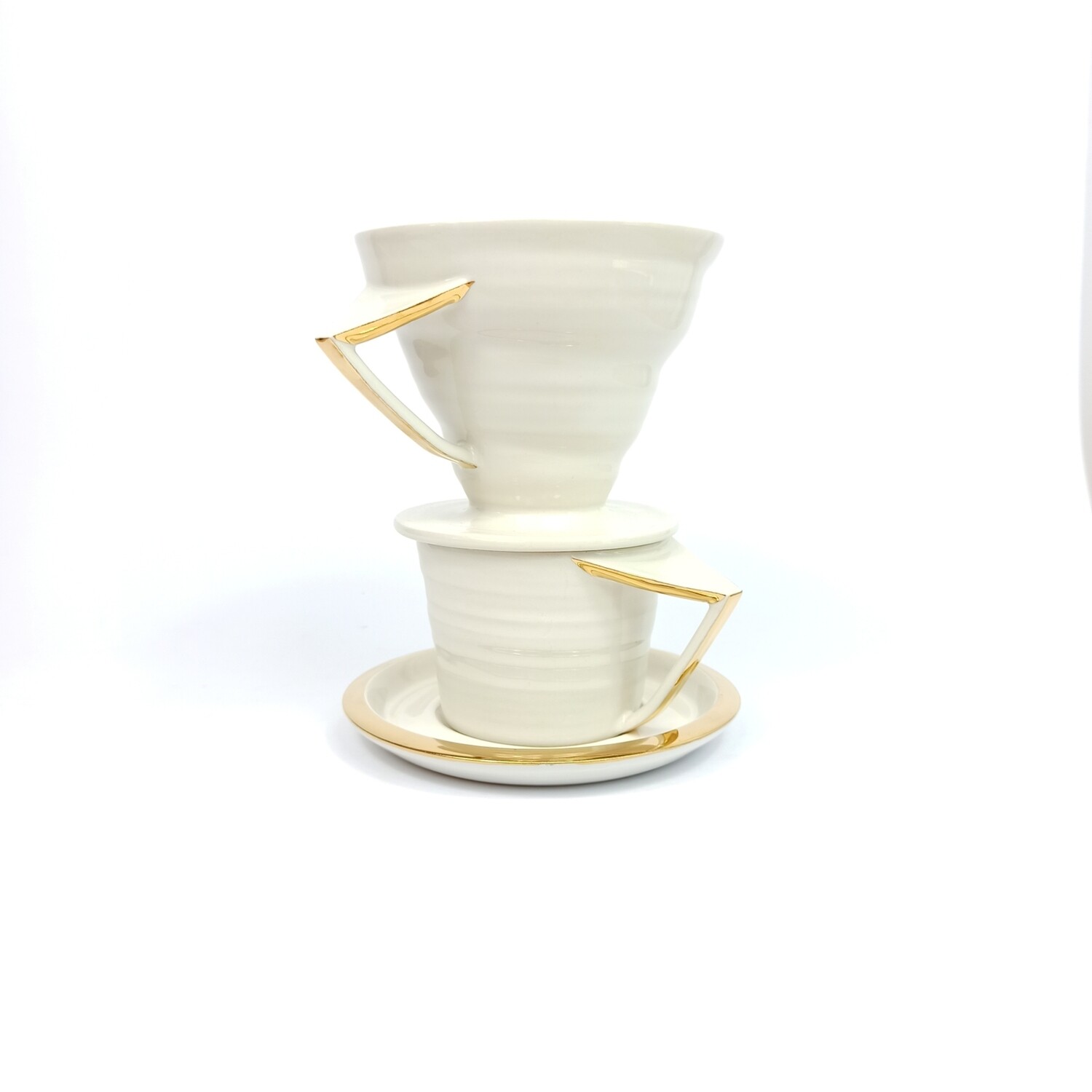 Zestaw zaparzacz przelewowy SWIRL 2 + Filiżanka RUBATO, biały, ręcznie malowane złotem Zestaw zaparzacz przelewowy SWIRL 2 + Filiżanka RUBATO, biały, ręcznie malowane złotem