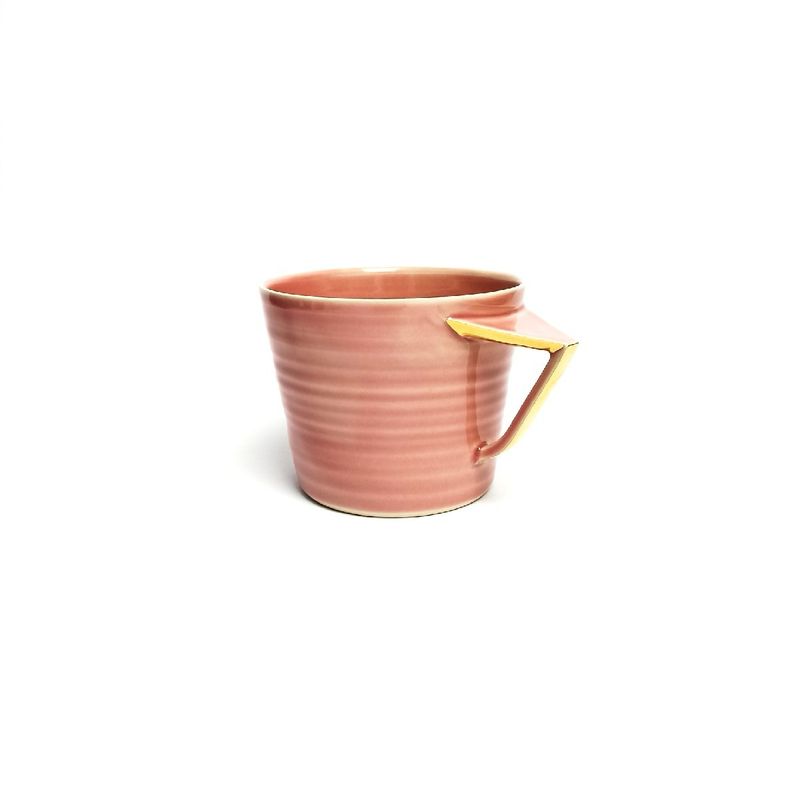 Kubek GRAVE solo, Różowy, złocony 500 ml